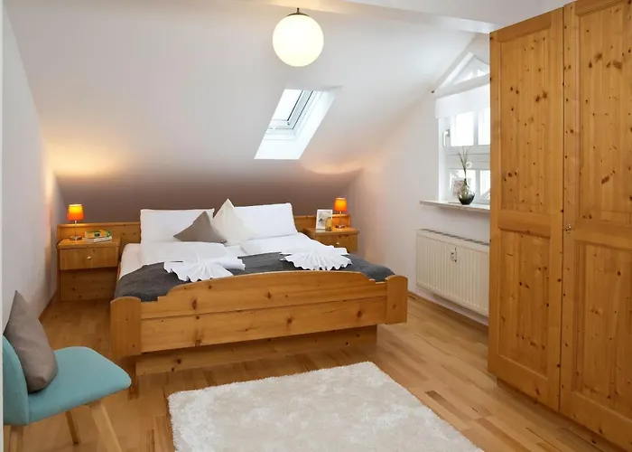 Neuschwansteinblick 118 *